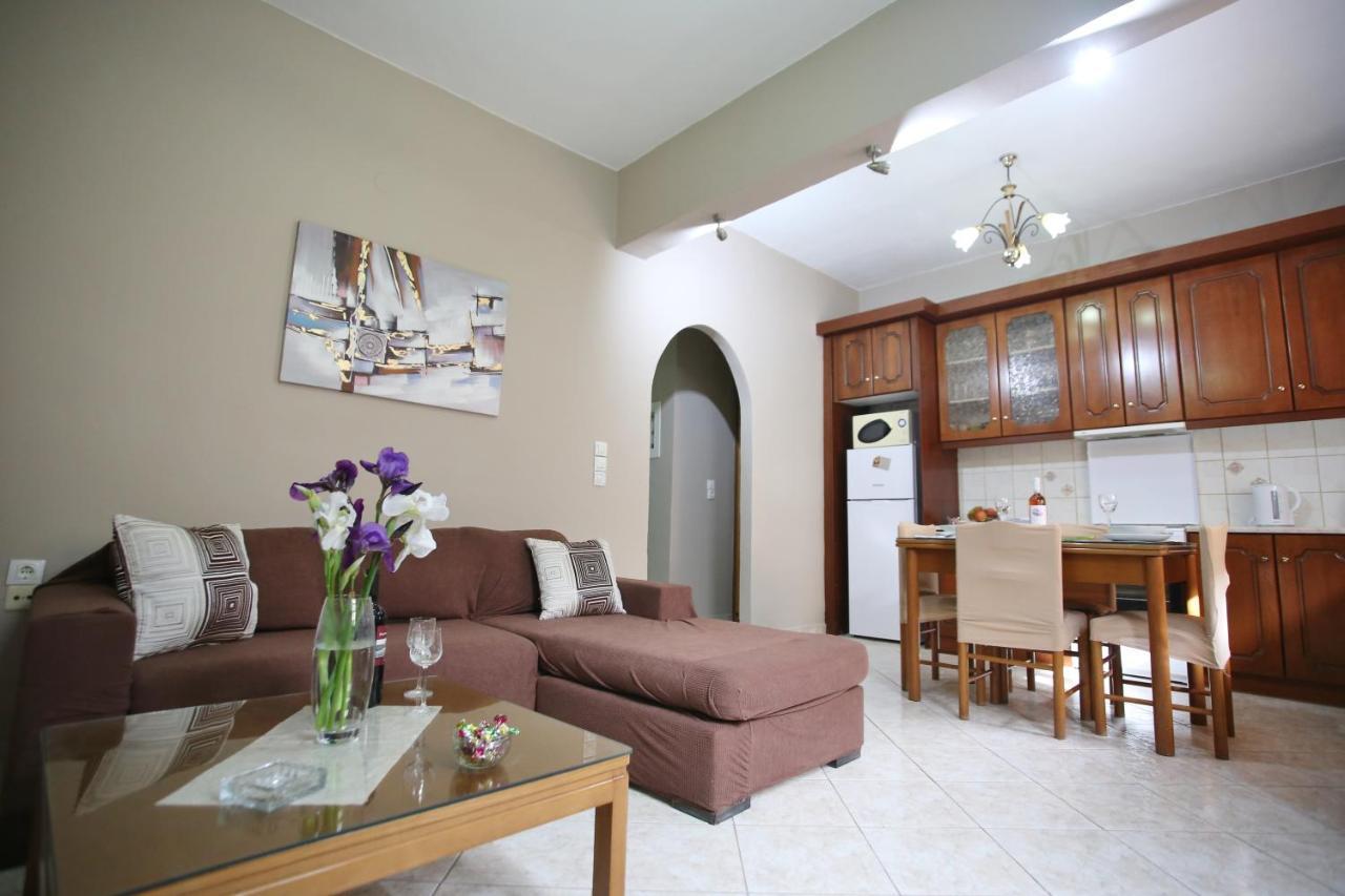 Anna'S House Apartment Vlikhón Екстериор снимка